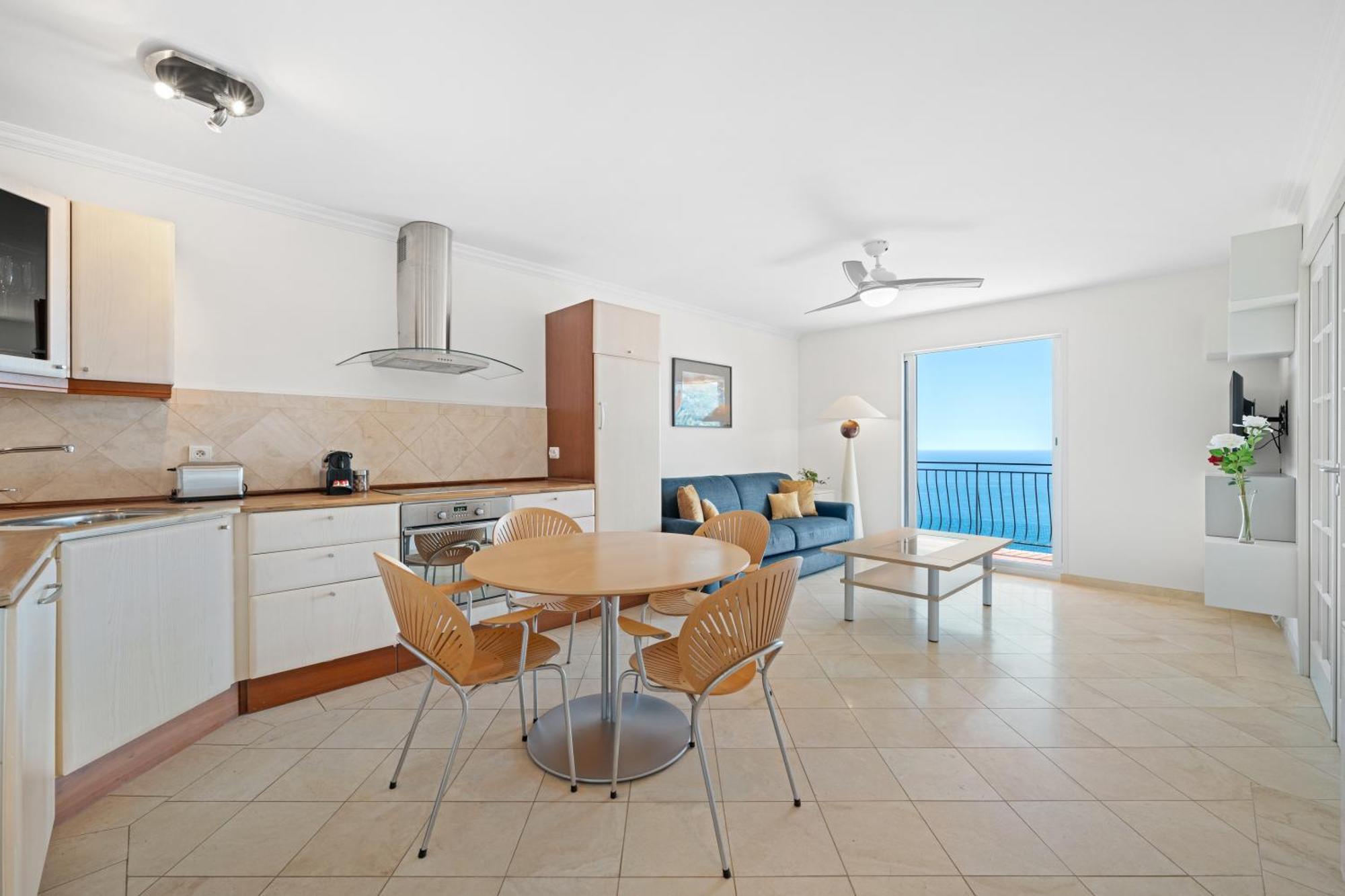 Apartamento Le Coq Gabriel - Parking - Amazing View Rocabruna Exterior foto